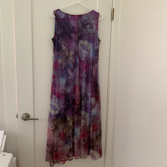 Floral Waist-Defined Dress - Picture 10 of 10